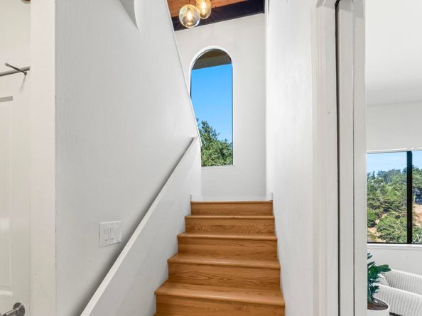 5821 Bagshotte Drive, Oakland CA 94611