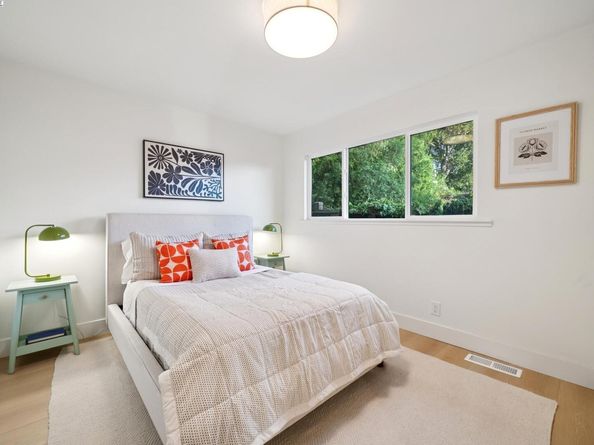 201 Amherst Ave, Kensington CA 94708