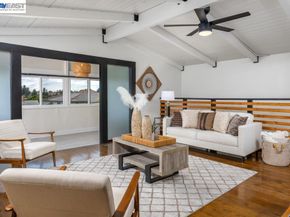 18650 Center St, Castro Valley CA 94546
