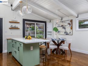 18650 Center St, Castro Valley CA 94546
