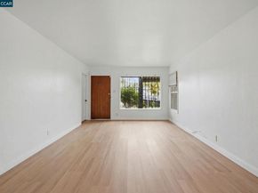 6719 Eastlawn St, Oakland CA 94621