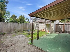 6719 Eastlawn St, Oakland CA 94621
