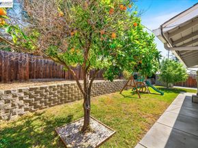 48252 Cottonwood St, Fremont CA 94539
