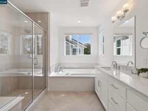 1035 Heckmann Ln, Concord CA 94518