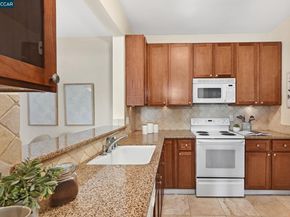 6979 Dublin Meadows St A, Dublin CA 94568