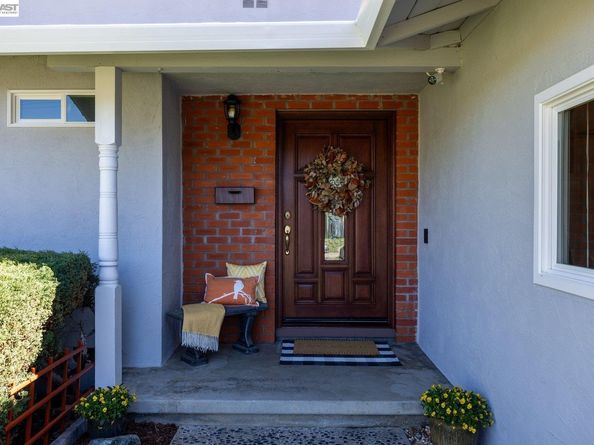 8107 Peppertree, Dublin CA 94568