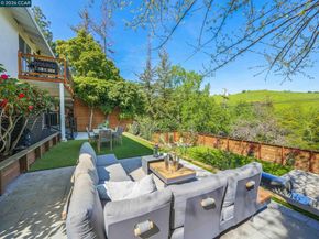 100 Hillcroft Way, Walnut Creek CA 94597
