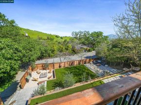 100 Hillcroft Way, Walnut Creek CA 94597