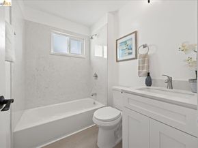 1261 61St St, Emeryville CA 94608