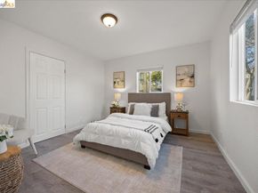 1261 61St St, Emeryville CA 94608