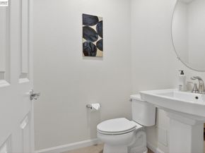 29823 Mission Blvd, Hayward CA 94544