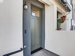 29823 Mission Blvd, Hayward CA 94544