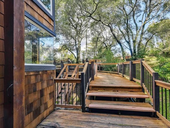 9 Wildwood Road, Orinda CA 94563