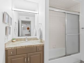 4636 Redwood Rd, Oakland CA 94619