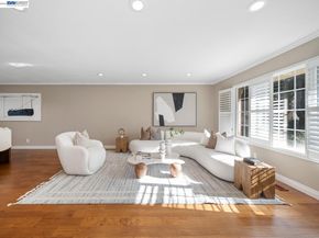 15350 Calle Enrique, Morgan Hill CA 95037