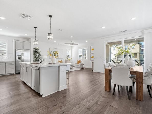 37879 Seafarer Rd, Newark CA 94560