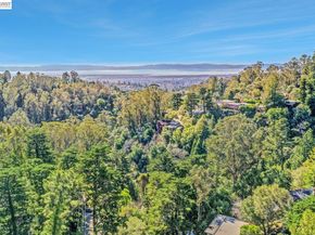 6956 Sayre Drive, Oakland CA 94611