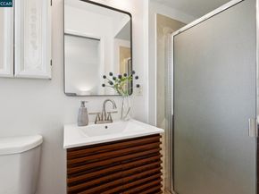 1315 El Curtola, Lafayette CA 94549