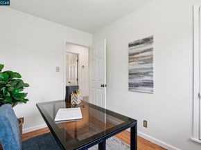 1315 El Curtola, Lafayette CA 94549