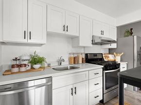 1815 Second Street, Alameda CA 94501