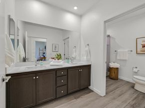 5630 Central parkway unit 202 202, Dublin CA 94568