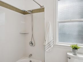 829 51st St, Oakland CA 94608