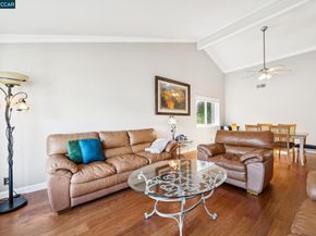 1014 Veterans Ct, Martinez CA 94553