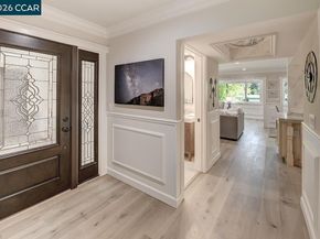 2601 Pine Knoll Dr 8, Walnut Creek CA 94595