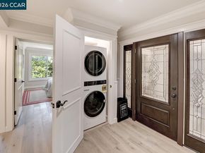 2601 Pine Knoll Dr 8, Walnut Creek CA 94595