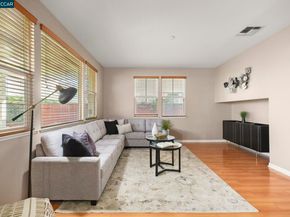 1775 Rose Gate Cmn, Livermore CA 94551