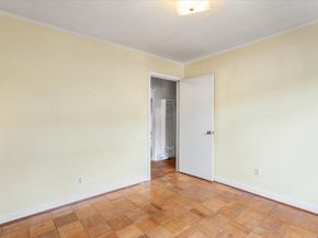 4105 Branson Dr, San Mateo CA 94403