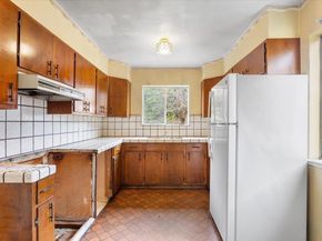 4105 Branson Dr, San Mateo CA 94403