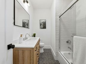 1834 8th St, Alameda CA 94501