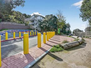 4343 Brookdale Ave, Oakland CA 94601