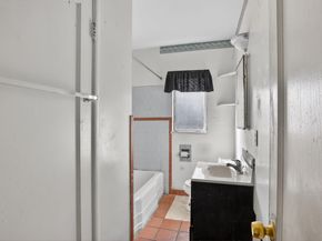 4343 Brookdale Ave, Oakland CA 94601