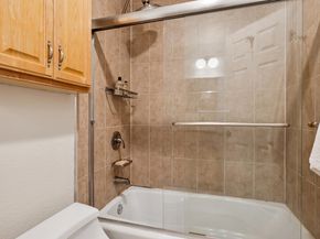 55 Fairmount Ave 215, Oakland CA 94611