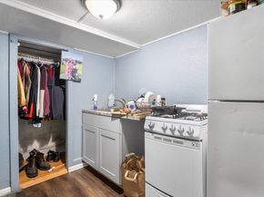 3109 Elmwood, Oakland CA 94601