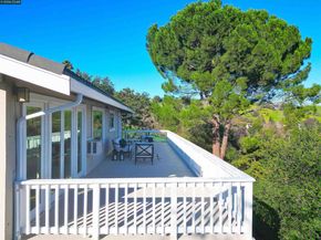 12 Westminster Place, Lafayette CA 94549