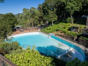6 Lucille Way, Orinda CA 94563