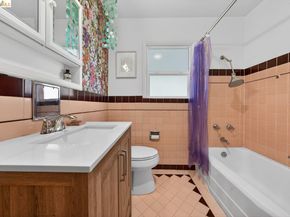 3734 McClelland St, Oakland CA 94619