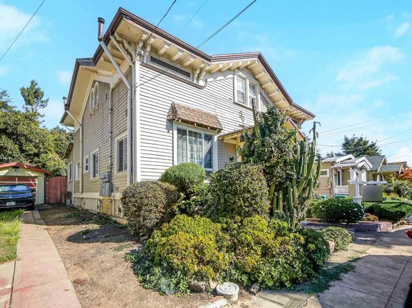 2550 Pleasant st, Oakland CA 94602