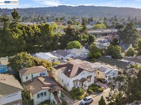 2550 Pleasant st, Oakland CA 94602