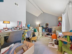 1050 Summershore Ct, San Jose CA 95122