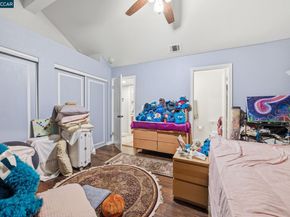 1050 Summershore Ct, San Jose CA 95122