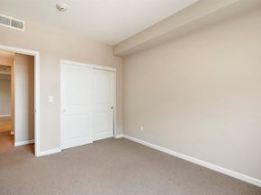 6246 Boulder Ln 4807, Oakland CA 94605