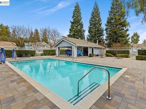 3873 Inverness Cmn, Livermore CA 94551
