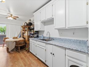 44 Oak AVE  6, South San Francisco CA 94080