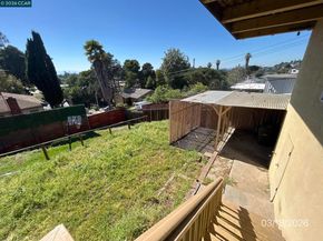 6233 Leona St, Oakland CA 94605