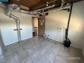 6233 Leona St, Oakland CA 94605