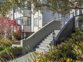 567 Oakland Ave 206, Oakland CA 94611